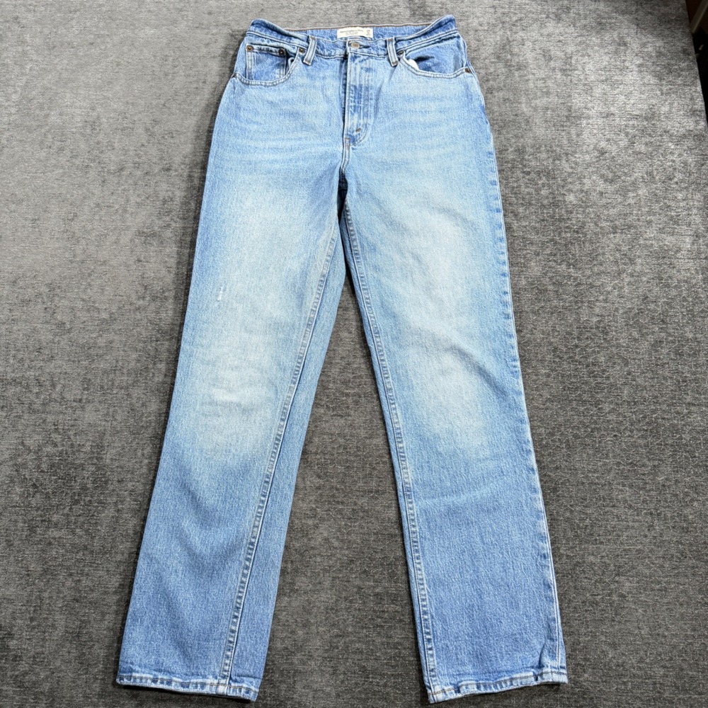 Abercrombie & Fitch Straight Ultra High Rise Jeans Light Wash 28 6R Button Fly